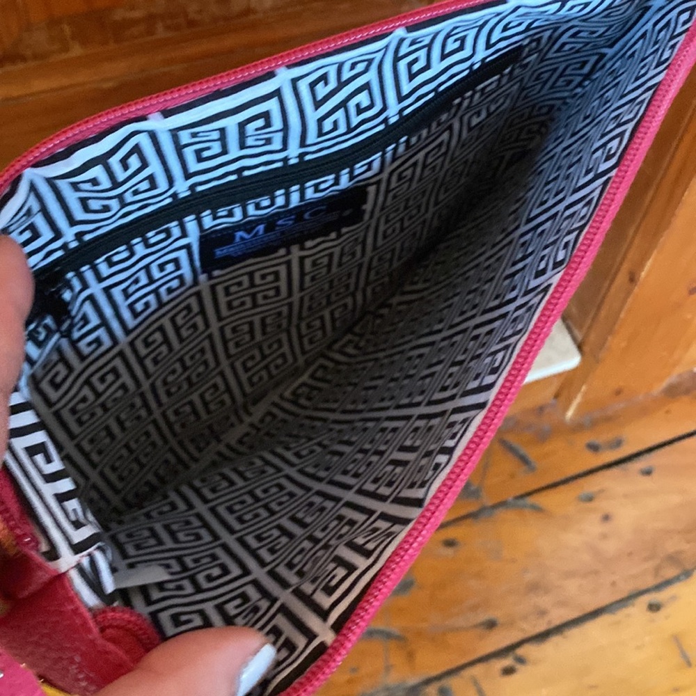 Pink Crossbody - Picture 3 of 4